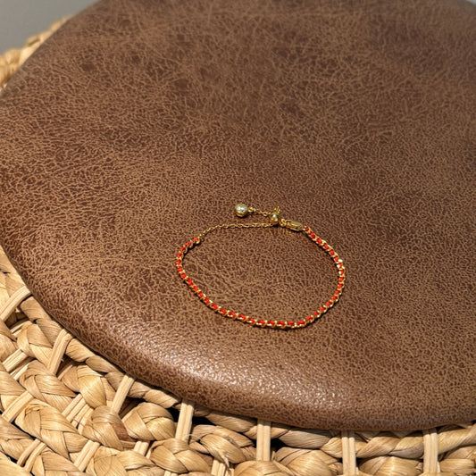 Flydeer Gold Bracelet for Women Lucky Bracelet for Women Handmade String Interwoven with Gold Chain Adjustable Length Simple Bracelet Fashion Accessory DY150397-S-G-WH