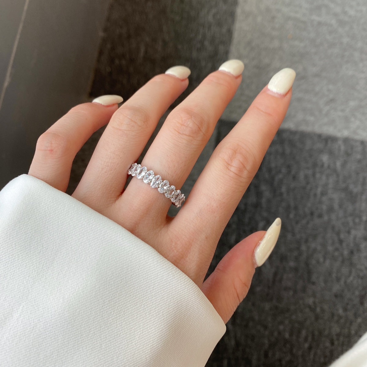Flydeer Full Rows Oval Cut Stackable Wedding Ring NE120338-S-W-WH