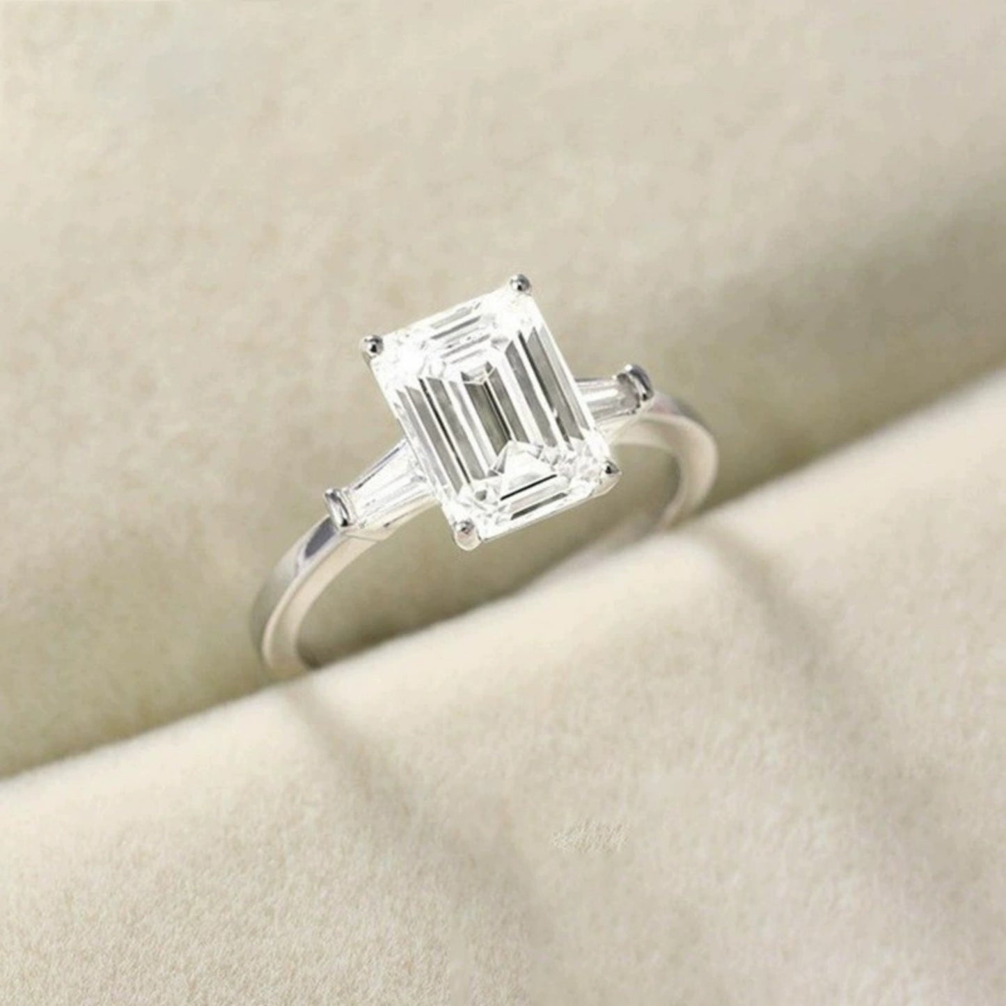 Flydeer Engagement Rings for Woman 925 Sterling Silver Emerald Cut Wedding Woman Rings 3CT 5A CZ Size 5-10